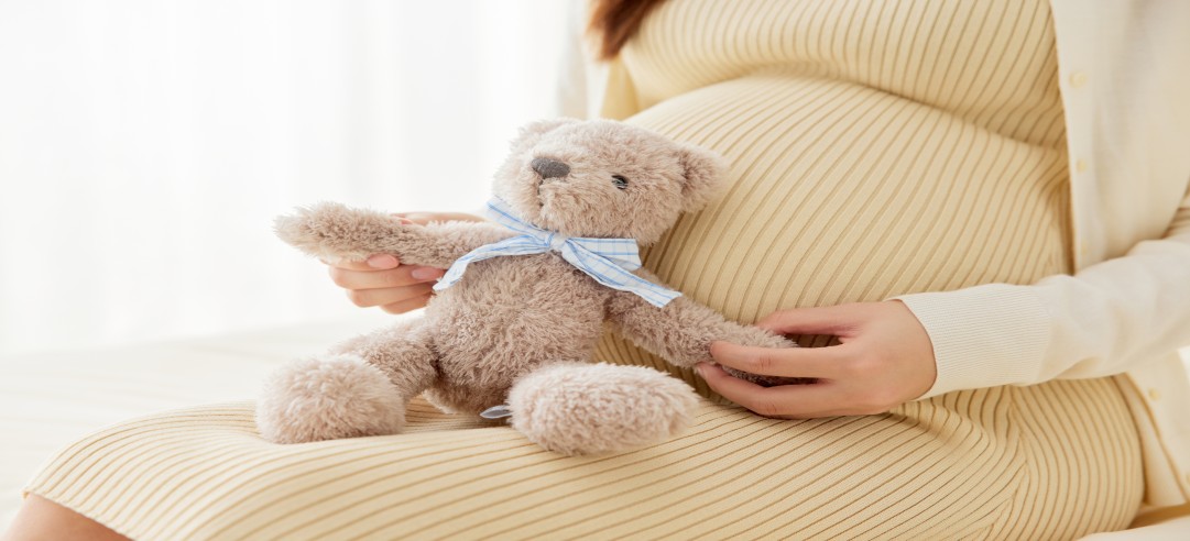 重磅！新港仿生精板達(dá)到24h+國(guó)家孕嬰級(jí)環(huán)保標(biāo)準(zhǔn)，正式納入國(guó)家孕嬰網(wǎng)體系